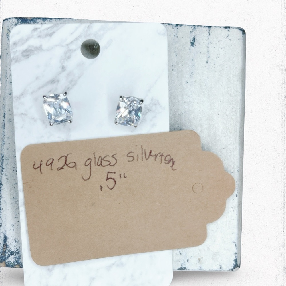 4926u. Glass Bling Stud Earrings - Picture 5 of 5